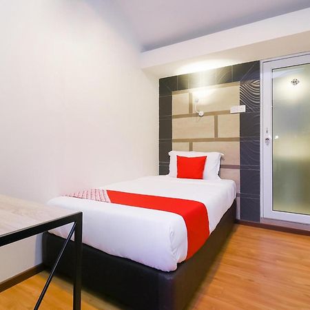 Oyo 1023 La Mirina Boutique Inn Eksteriør billede