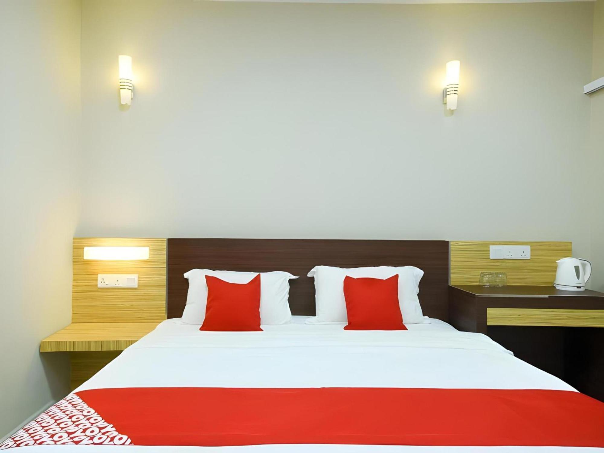 Oyo 1023 La Mirina Boutique Inn Eksteriør billede