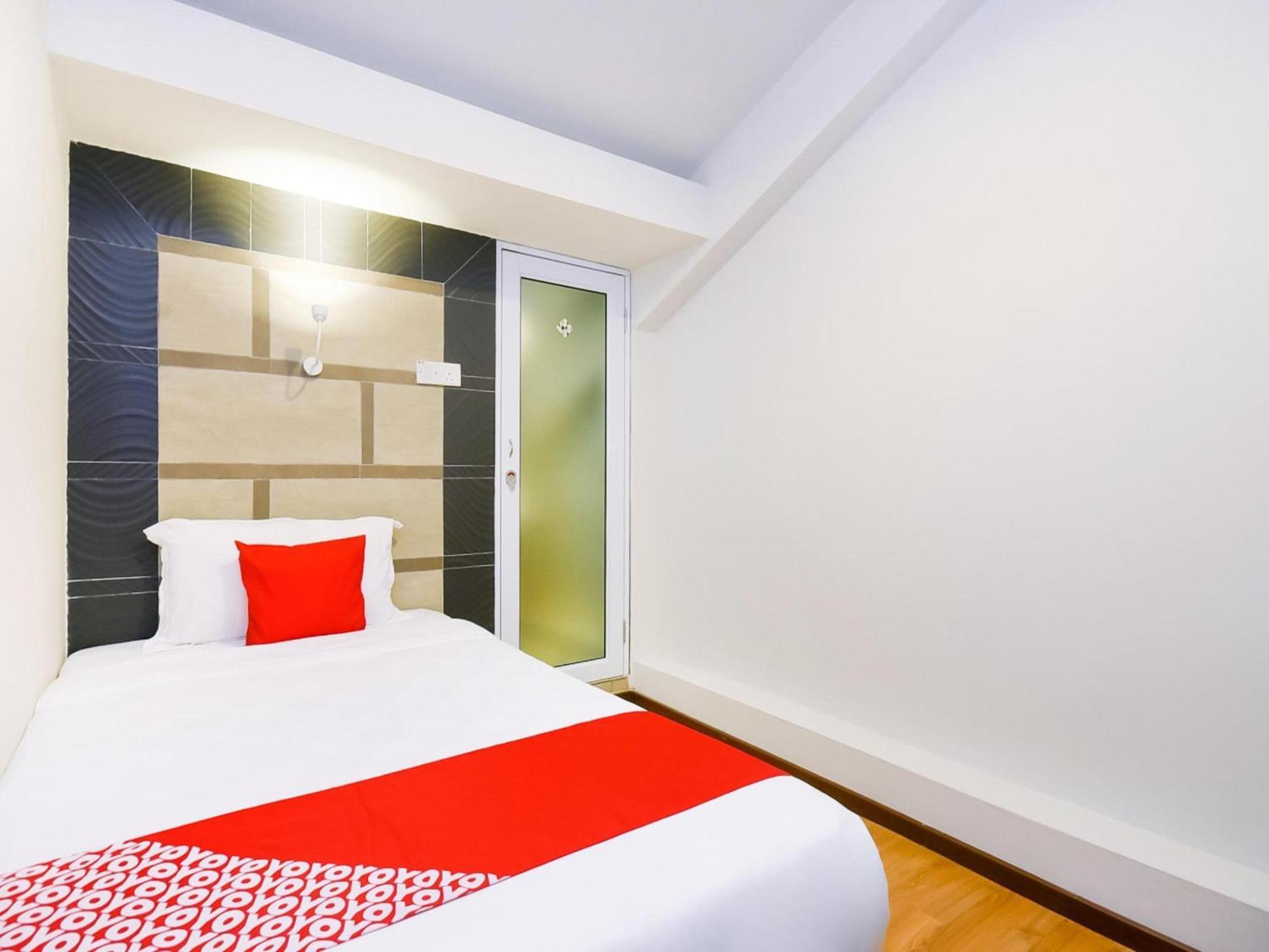 Oyo 1023 La Mirina Boutique Inn Eksteriør billede