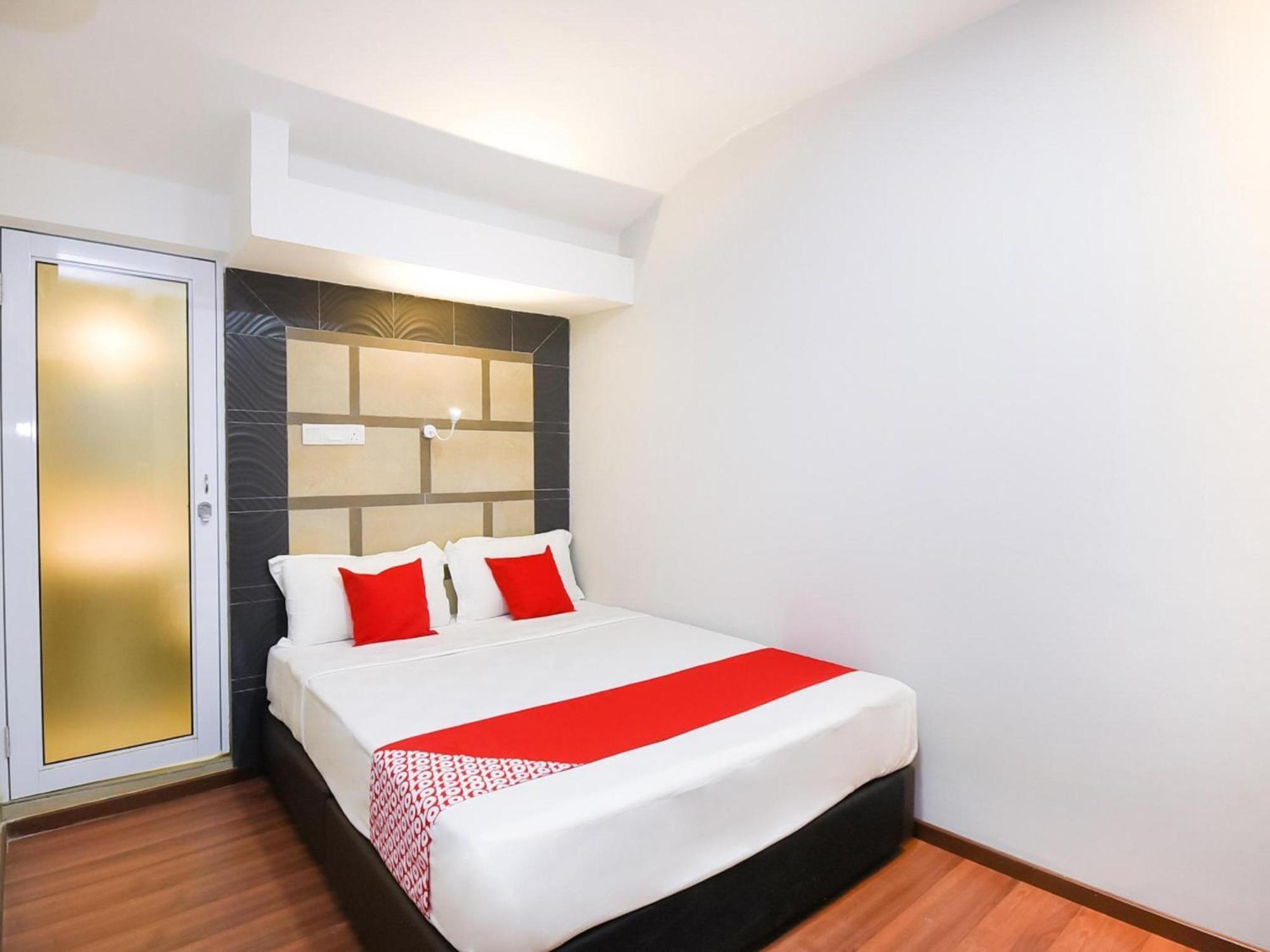 Oyo 1023 La Mirina Boutique Inn Eksteriør billede